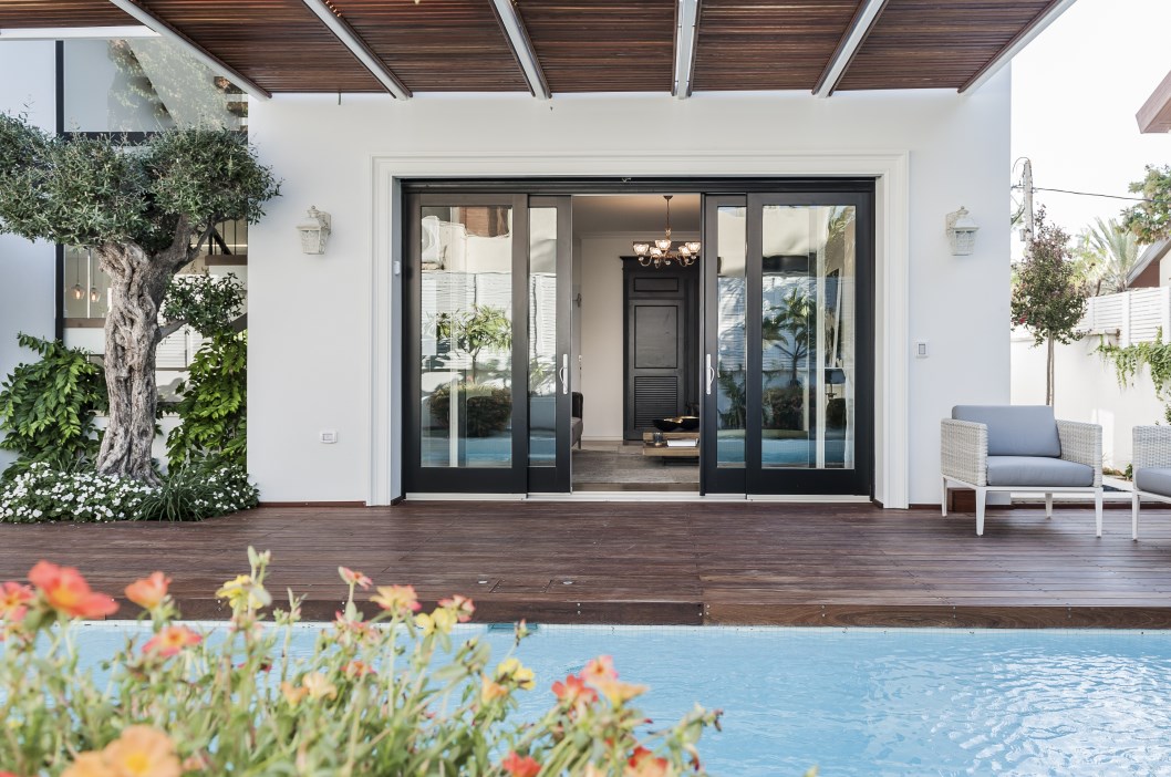 בית בהרצליה פיתוח, אדריכלית שירלי דן